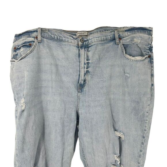 Abercrombie Curve Love Ankle Straight Ultra High Rise Size 37 24L Light Wash - Picture 2 of 10